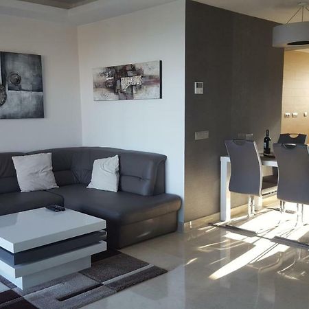 Horizon Beach Apartment Estepona Esterno foto